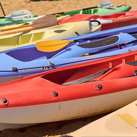 Διαμέρισμα Cozy With Private Garden Near The Μπιμπιόνε