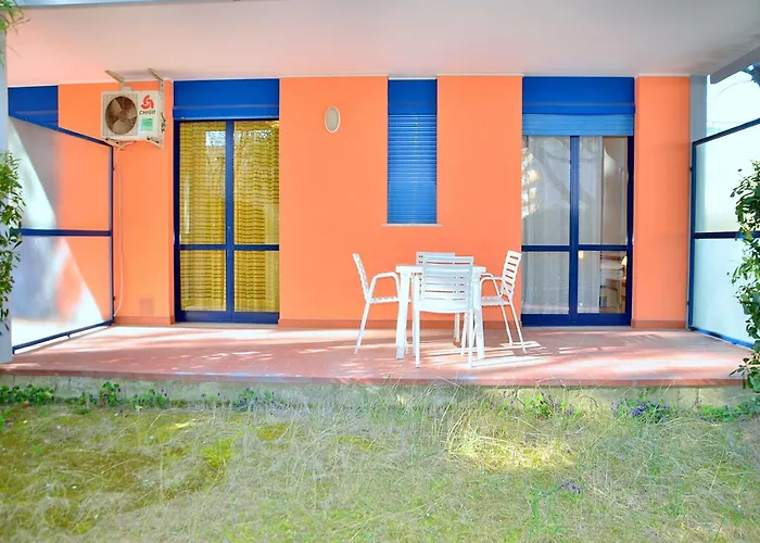 Apartament Cozy With Private Garden Near The Bibione